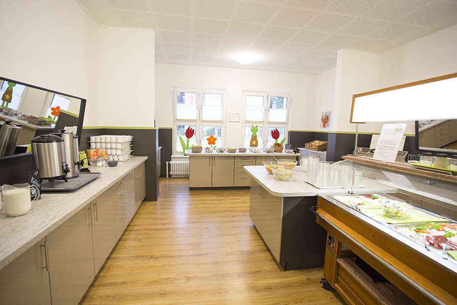 Frühstück im Hostel Erlebnisberg Kappe
